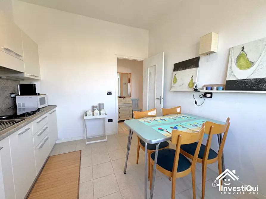 Immagine 17 di Trilocale in vendita  in Via Enrico Toti 1 a Loano