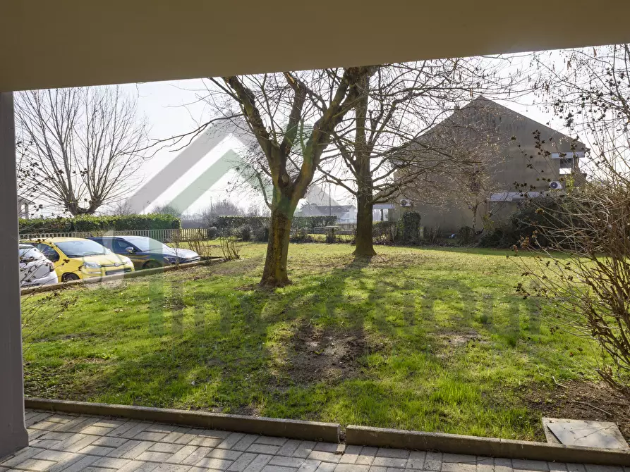 Immagine 33 di Trilocale in vendita  in Via Olivetti 4 a San Benigno Canavese