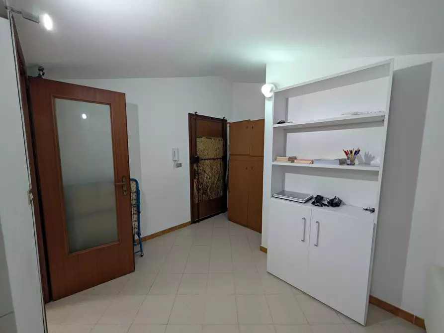 Immagine 11 di Monolocale in vendita  in Via Giosuè Carducci 5 B a Ciriè