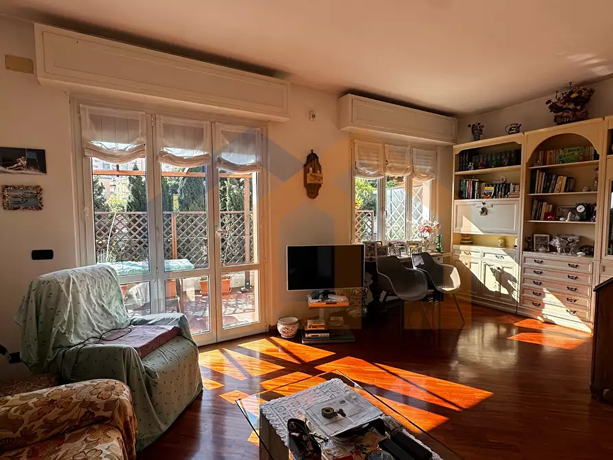 Immagine 4 di Appartamento in vendita  in piazzale piemonte 9 a Albissola Marina