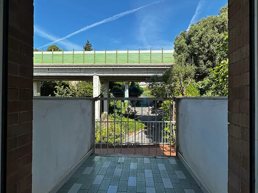 Immagine 20 di Trilocale in vendita  in Via Nicolò Sardi 30 a Varazze