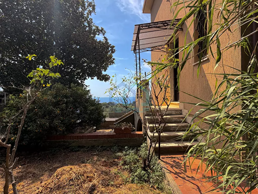 Immagine 16 di Villa in vendita  in Via Millelire 14 a Bergeggi