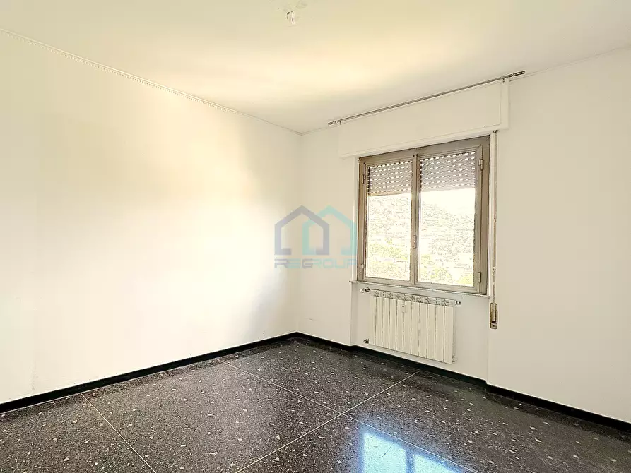 Immagine 19 di Quadrilocale in vendita  in Via Privata Olivetta 16 a Savona