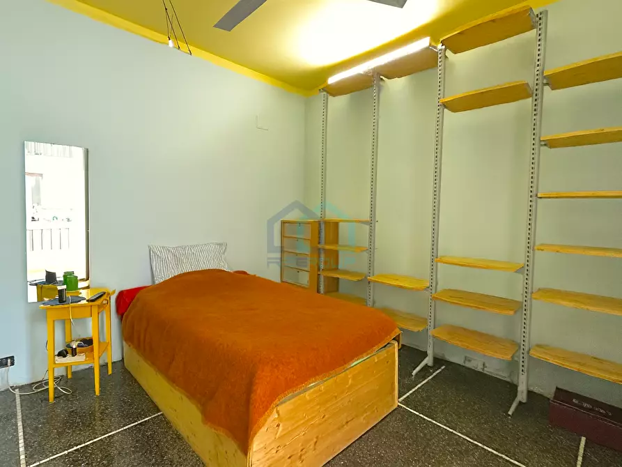 Immagine 8 di Trilocale in vendita  in Via Giuseppe Cesare Abba 2 a Savona