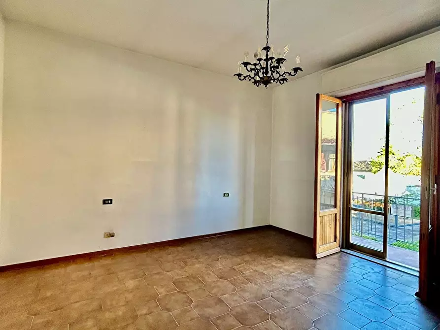 Immagine 12 di Trilocale in vendita  in Via San Francesco d' Assisi a Lastra A Signa