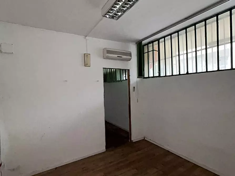 Immagine 7 di Capannone industriale in vendita  in Via Stefano Buonsignori a Firenze