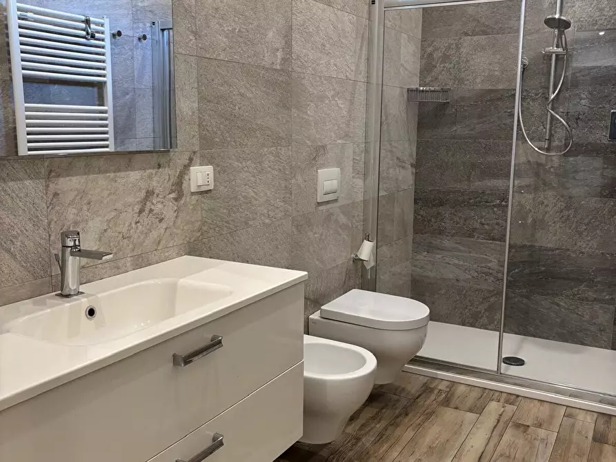 Immagine 21 di Bilocale in vendita  in Piazza Acciaiuoli a Firenze