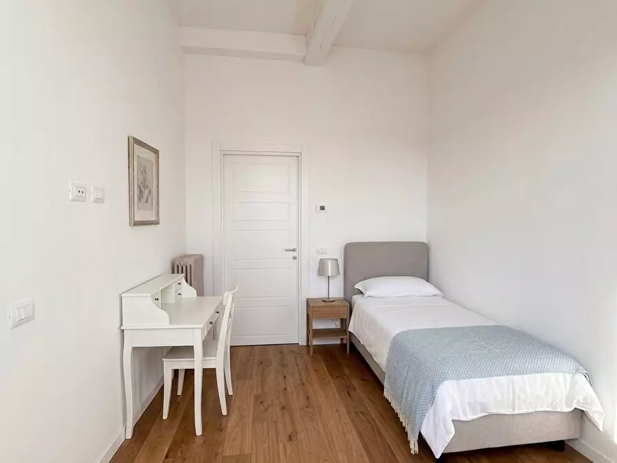 Immagine 4 di Trilocale in vendita  in Via Fratelli Bandiera a Firenze
