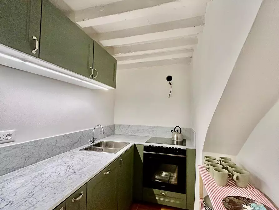 Immagine 10 di Quadrilocale in affitto  in Piazza Santo Spirito a Firenze