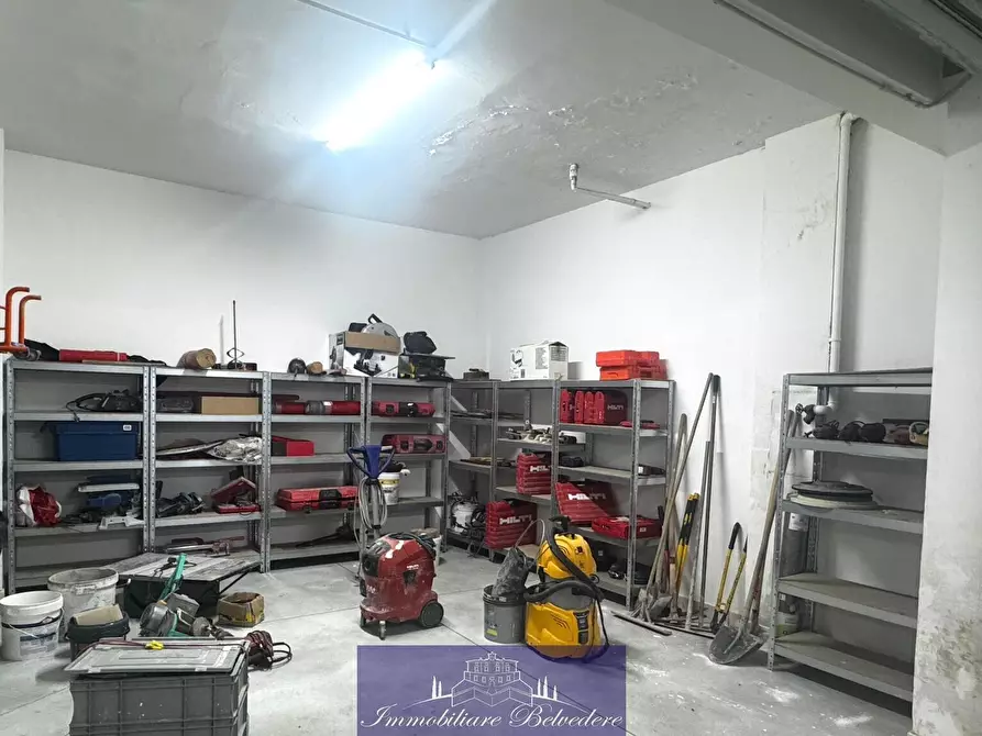 Immagine 7 di Garage in vendita  in Piazza Pietro Mascagni a Firenze