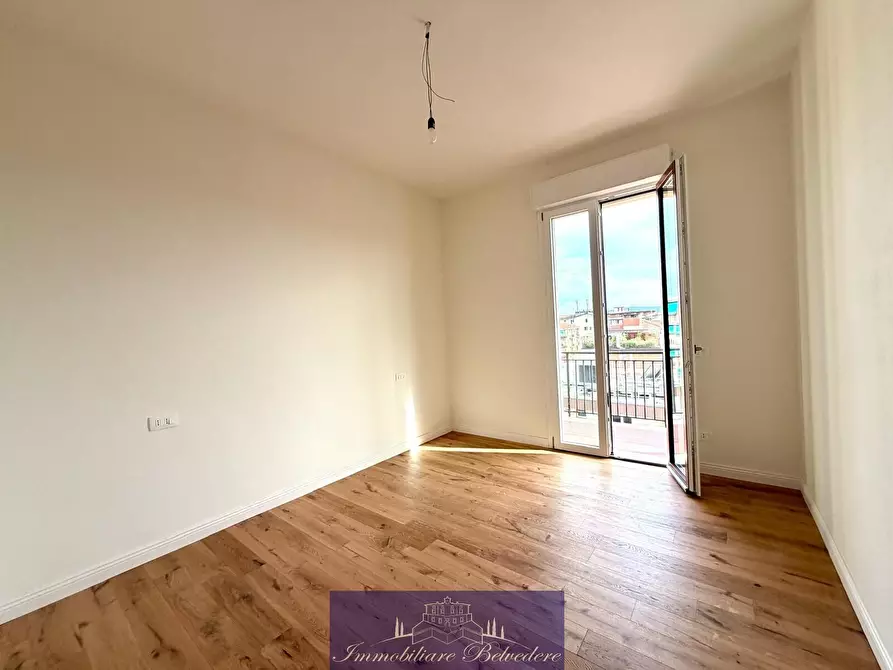 Immagine 9 di Trilocale in vendita  in Via Baracchini a Firenze