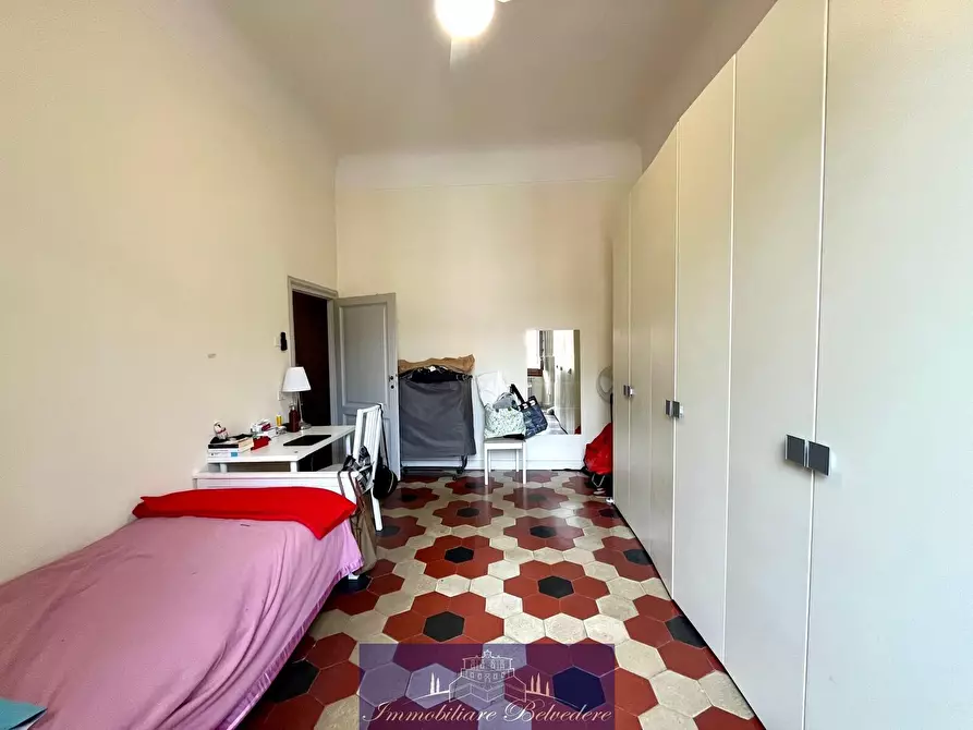 Immagine 9 di Trilocale in affitto  in Via Garibaldi a Firenze