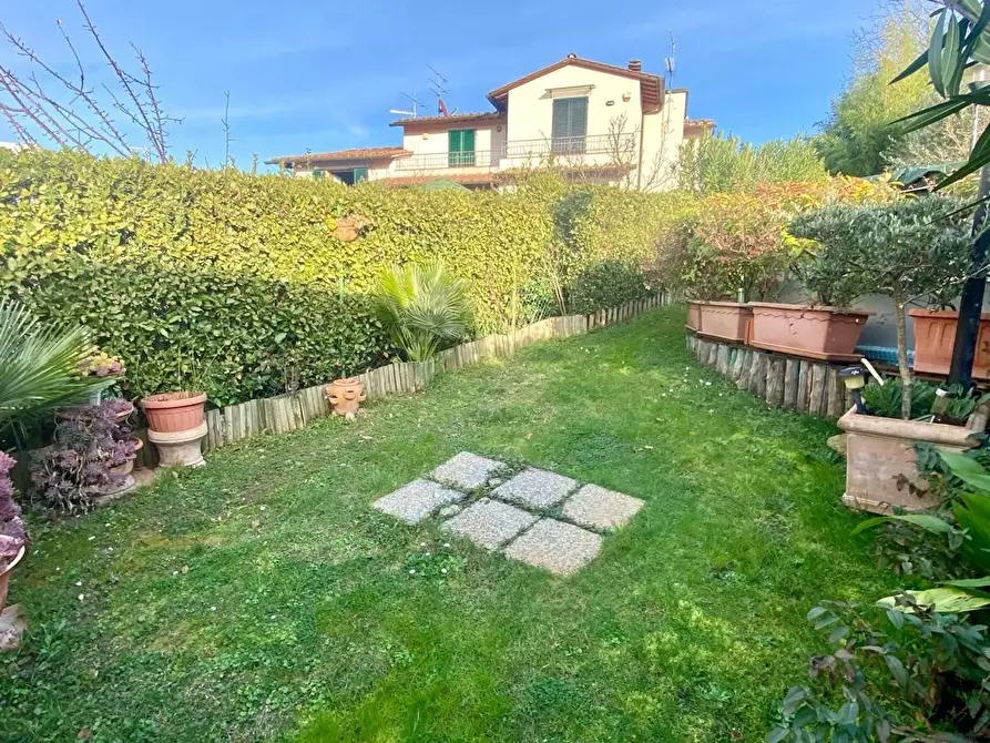 Immagine 17 di Villa in vendita  in Via dei Bagni a Greve In Chianti