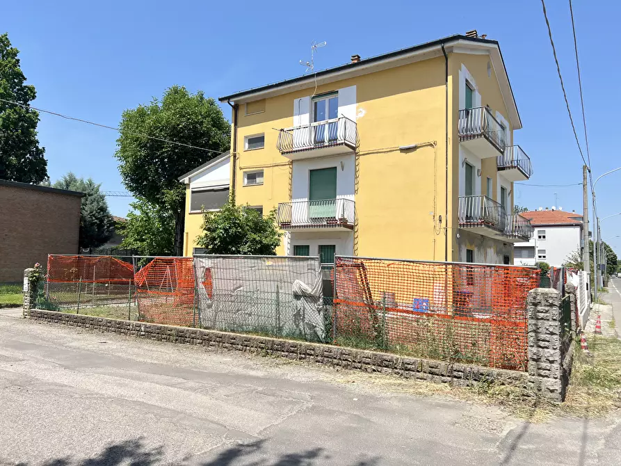 Immagine 43 di Pentalocale in vendita  in Via Panerazzi 200 a Crevalcore