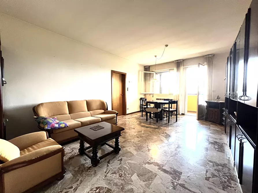 Immagine 4 di Trilocale in vendita  in Via Tommaso Rossi 209209 a Crevalcore