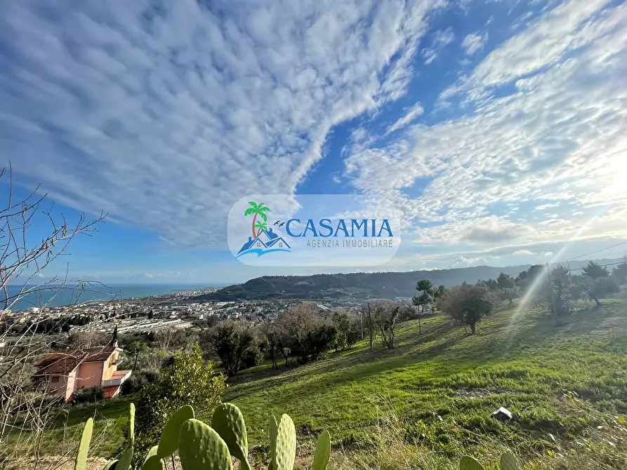 Immagine 17 di Terreno edificabile in vendita  in Strada Provinciale Cuprense 89 a Grottammare