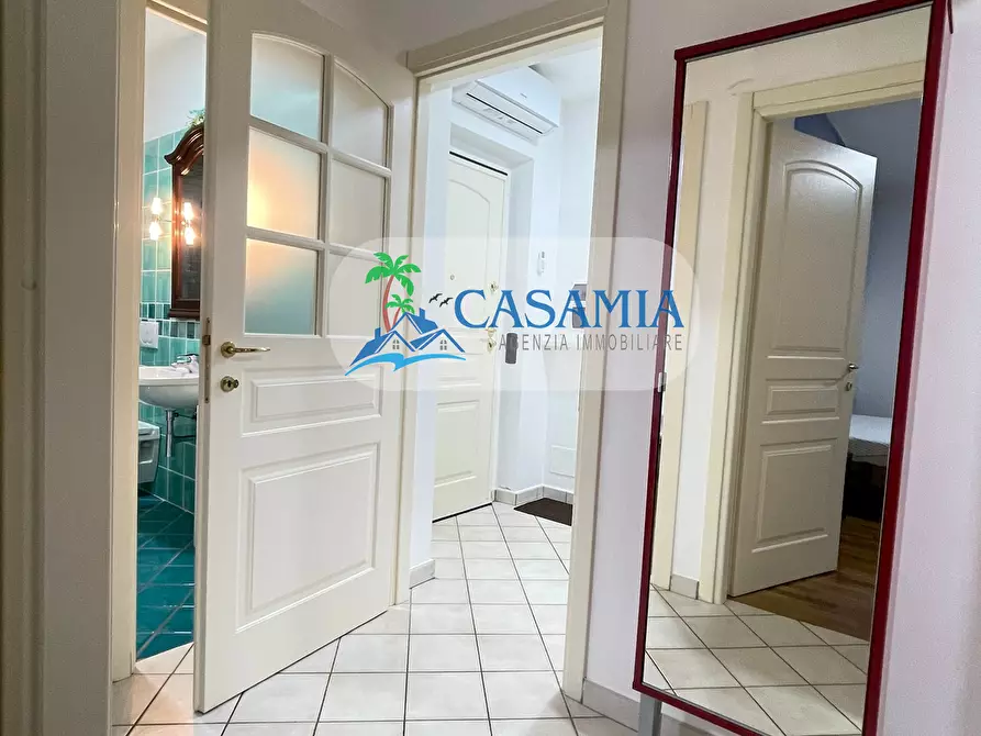 Immagine 17 di Trilocale in vendita  a Cupra Marittima