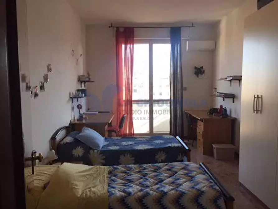 Immagine 21 di Trilocale in affitto  in via Valdossola a Bologna