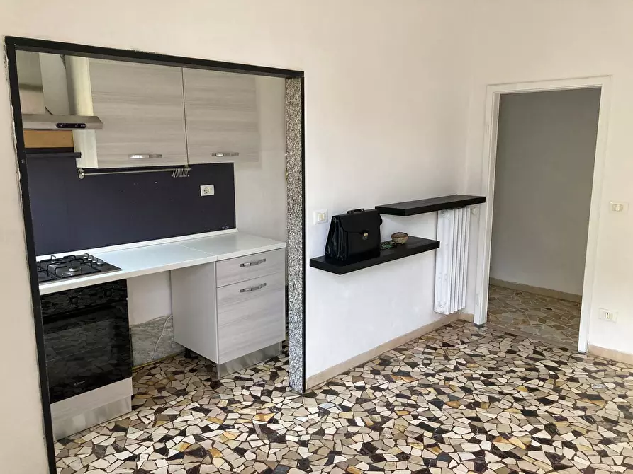 Immagine 4 di Trilocale in affitto  a Bologna