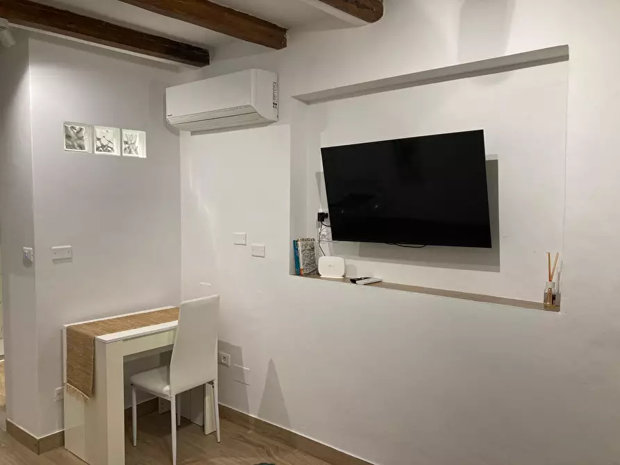 Immagine 19 di Bilocale in affitto  in Via degli Angeli a Bologna