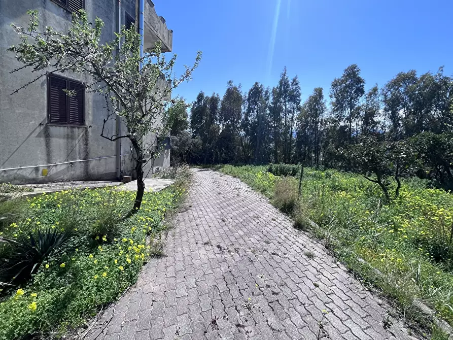 Immagine 11 di Villa in vendita  in Via Guido Puccio 23 a Catanzaro