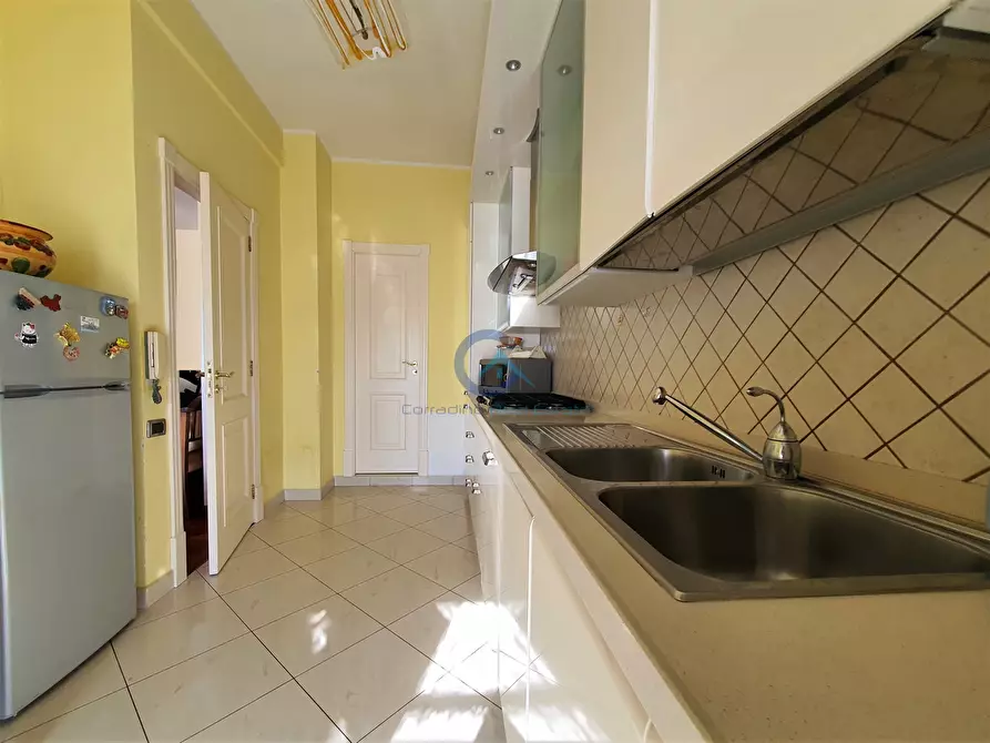 Immagine 5 di Trilocale in affitto  a Catanzaro