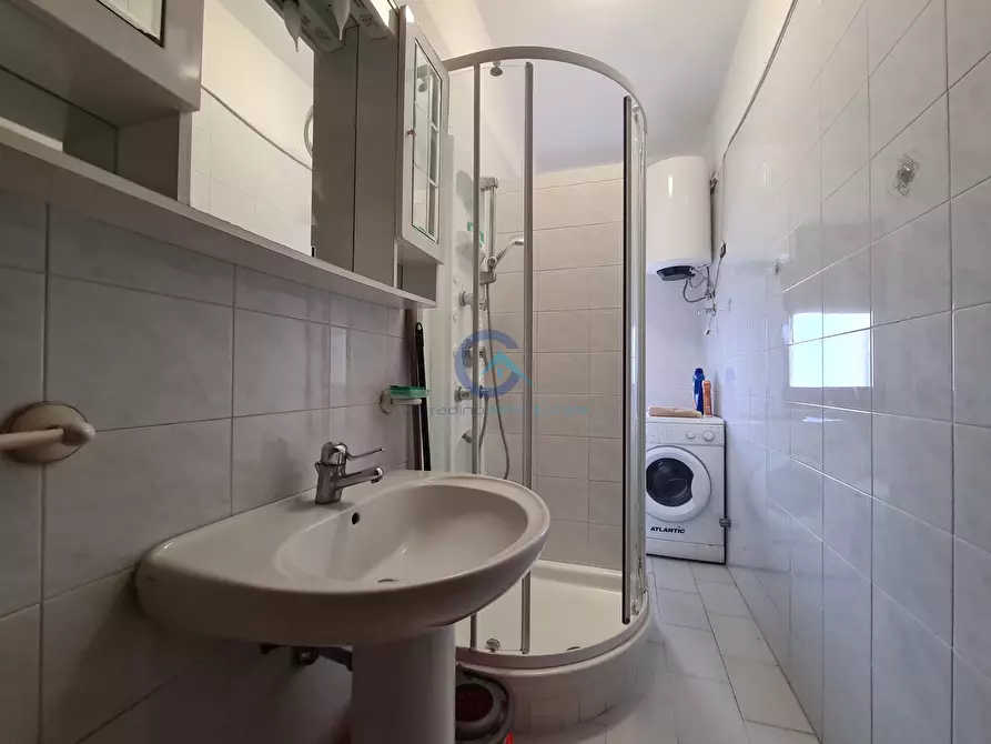 Immagine 14 di Stanza singola in affitto  a Catanzaro