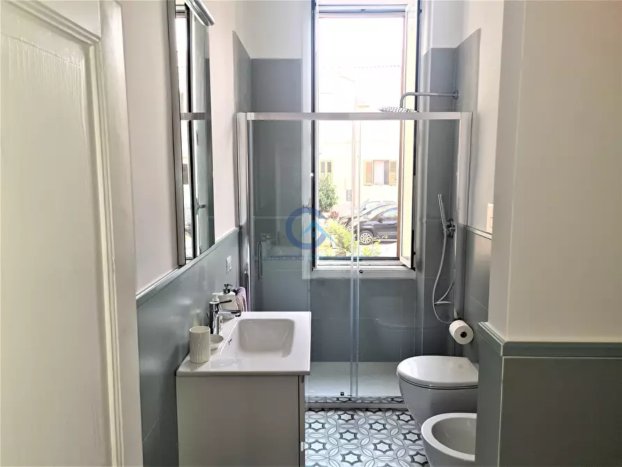 Immagine 9 di Trilocale in vendita  in Piazza Venezia 1 a Catanzaro