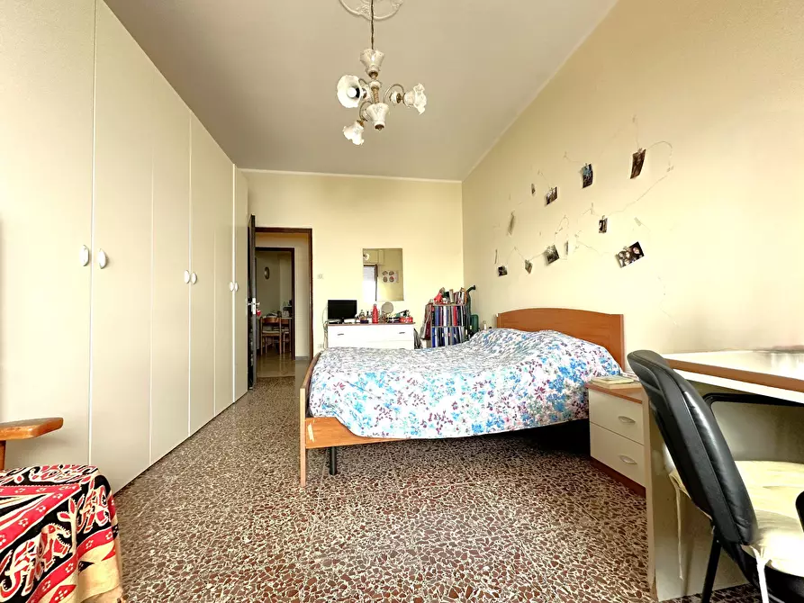 Immagine 19 di Quadrilocale in vendita  in Via Lungomare Stefano Pugliese 57 a Catanzaro