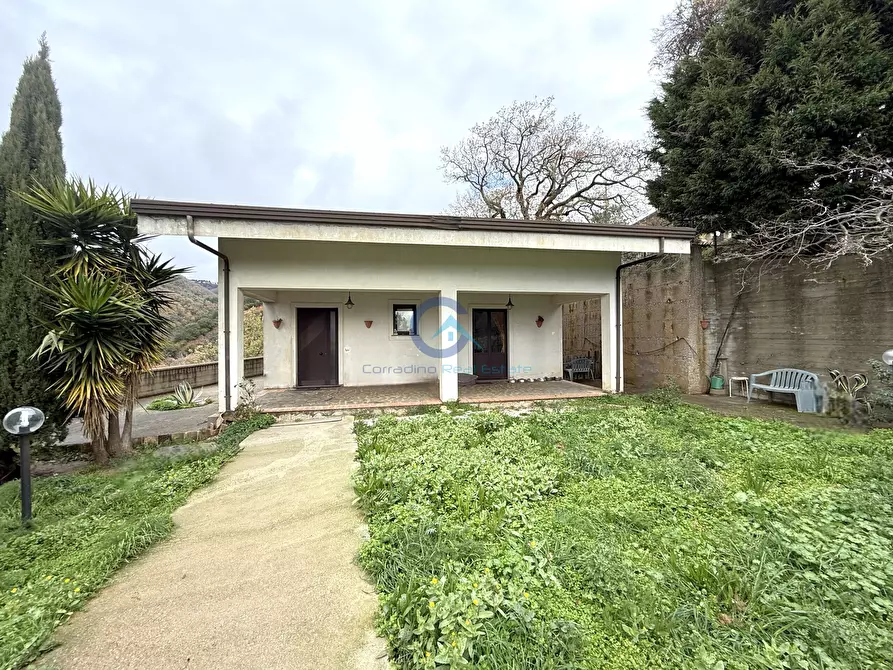 Immagine 7 di Villa in vendita  in Via Codella a Settingiano