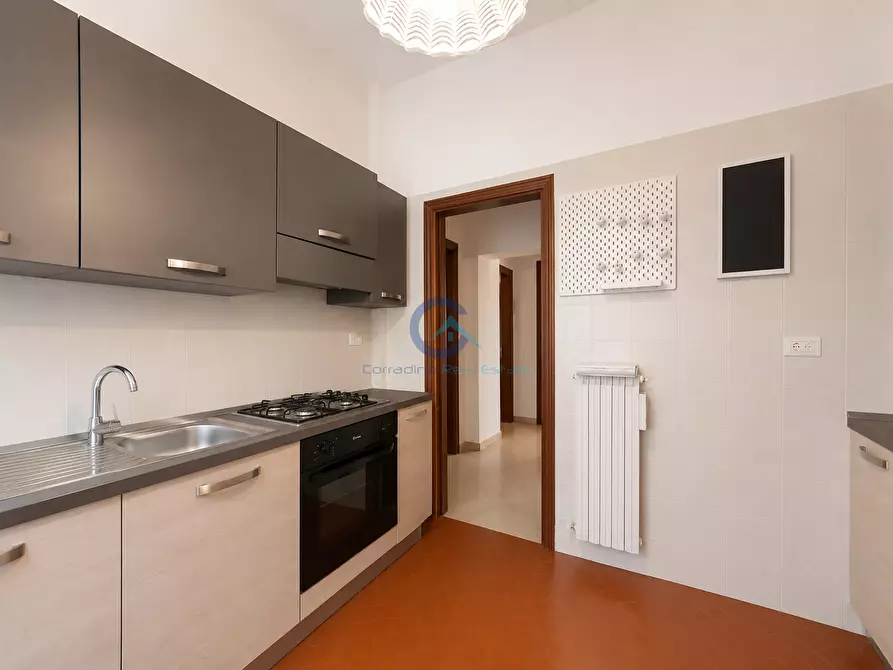 Immagine 10 di Trilocale in affitto  in Via Bruno Chimirri 27 a Catanzaro