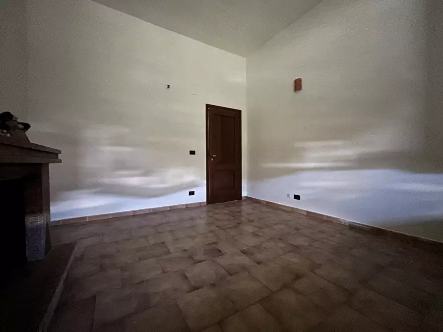 Immagine 3 di Casa indipendente in vendita  a Catanzaro