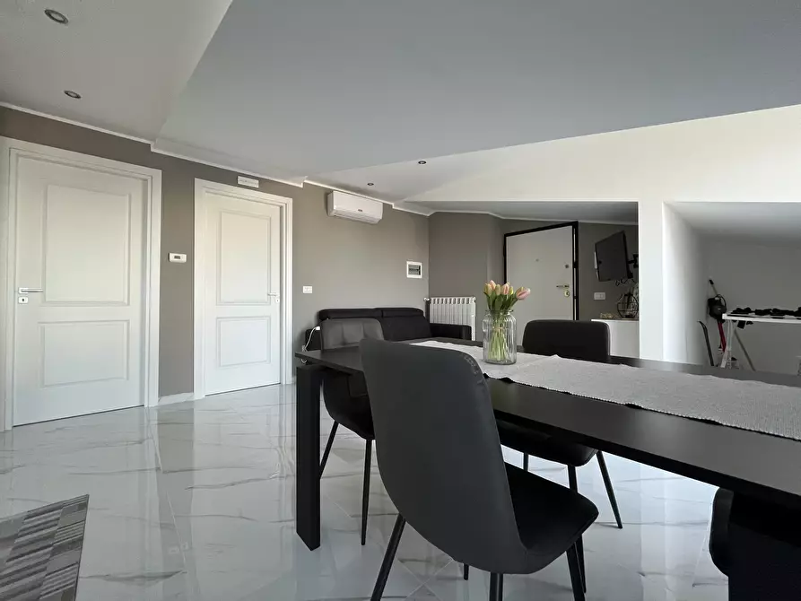 Immagine 9 di Attico in affitto  in Viale Crotone 210f a Catanzaro