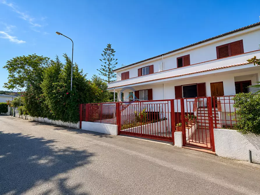 Immagine 40 di Casa bifamiliare in vendita  in Via dei Marinai 79 a Montauro
