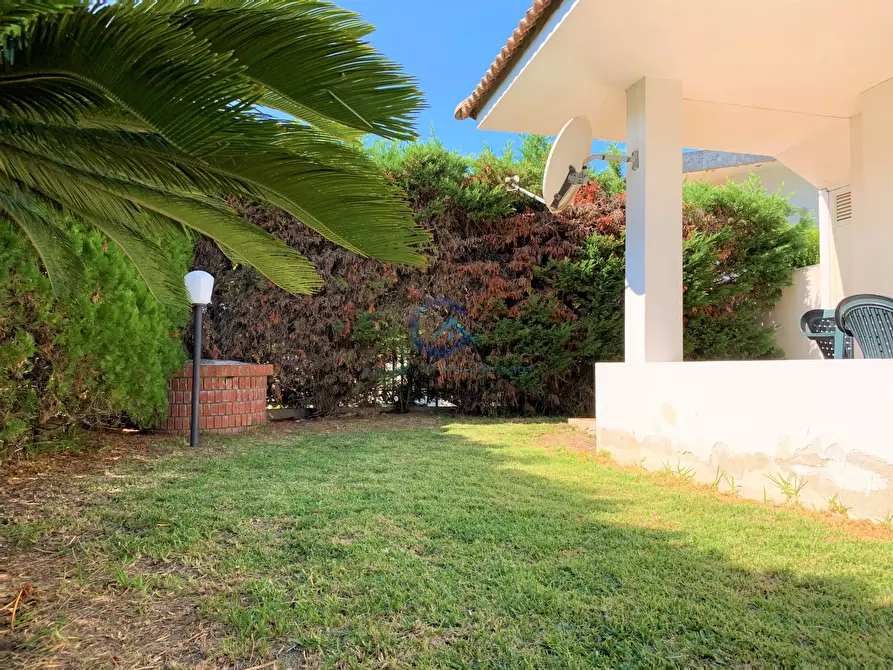 Immagine 18 di Casa trifamiliare in affitto  in villaggio Airone Blu a Simeri Crichi