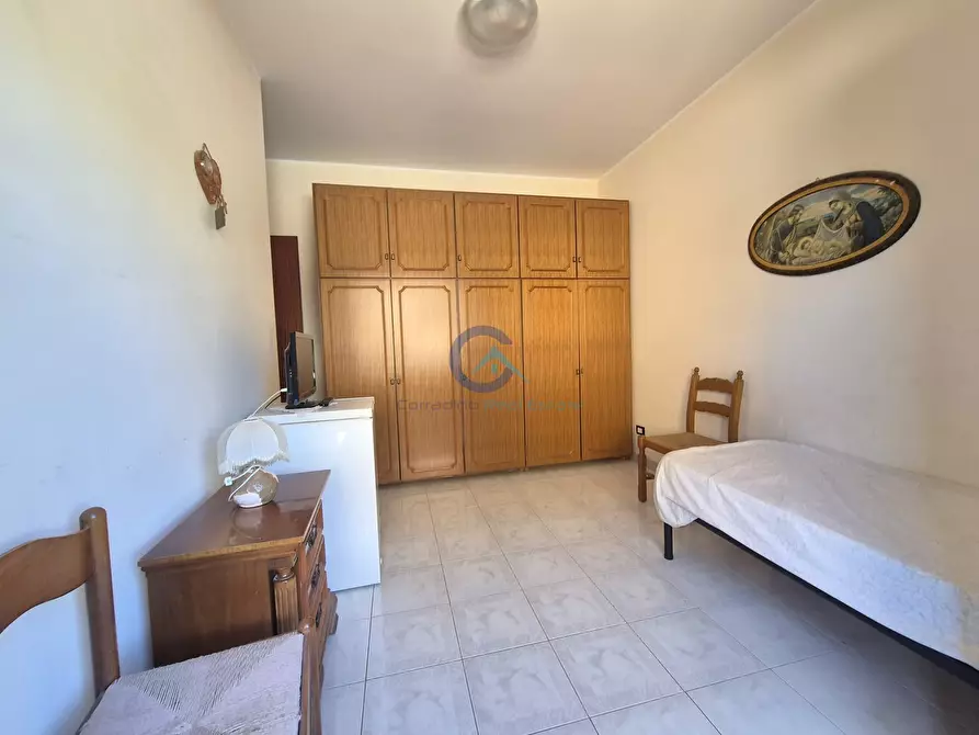 Immagine 10 di Quadrilocale in affitto  in Via dei Conti Falluc 126 a Catanzaro