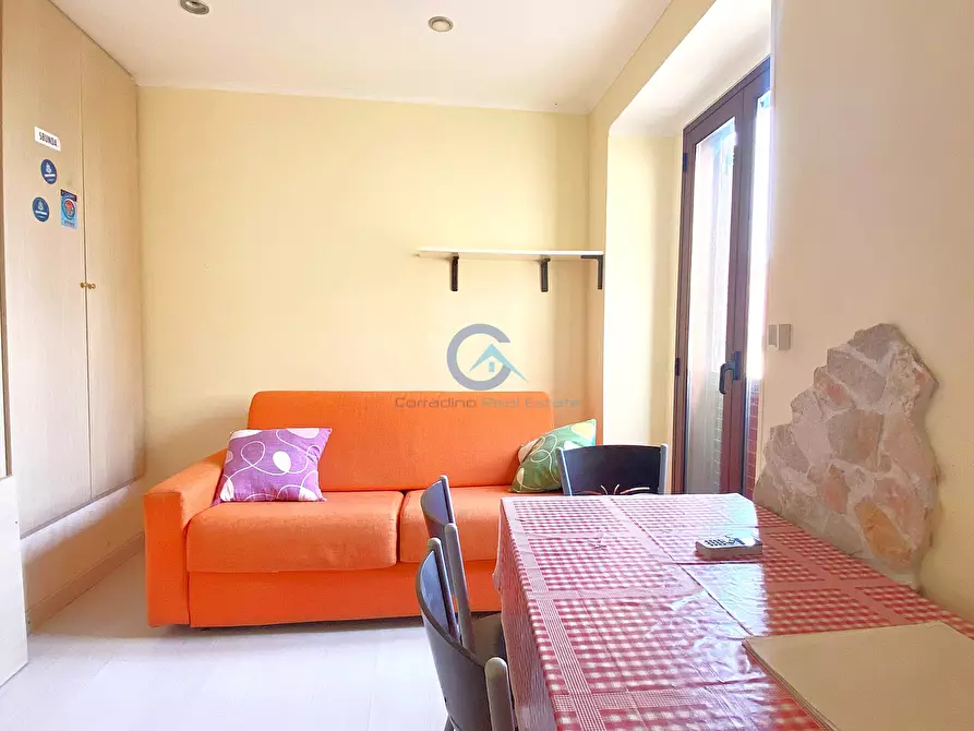 Immagine 1 di Terratetto in vendita  in Vicoletto II Maddalena 20 a Catanzaro