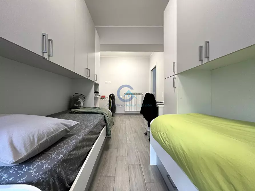 Immagine 14 di Trilocale in vendita  in Via Genova 13 a Catanzaro