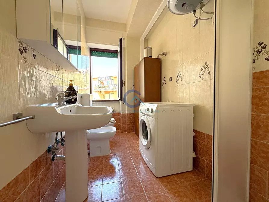 Immagine 8 di Quadrilocale in affitto  a Catanzaro