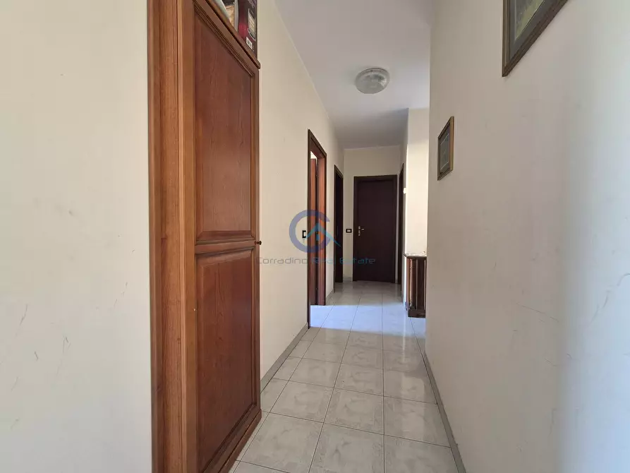 Immagine 4 di Quadrilocale in affitto  in Via dei Conti Falluc 126 a Catanzaro