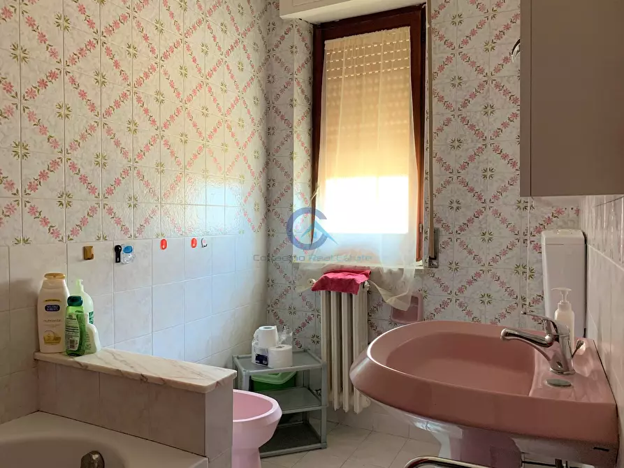Immagine 15 di Stanza singola in affitto  a Catanzaro