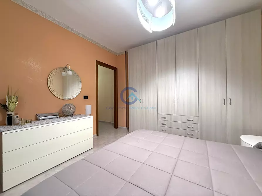Immagine 9 di Trilocale in vendita  in Viale Magna Grecia 169 a Catanzaro