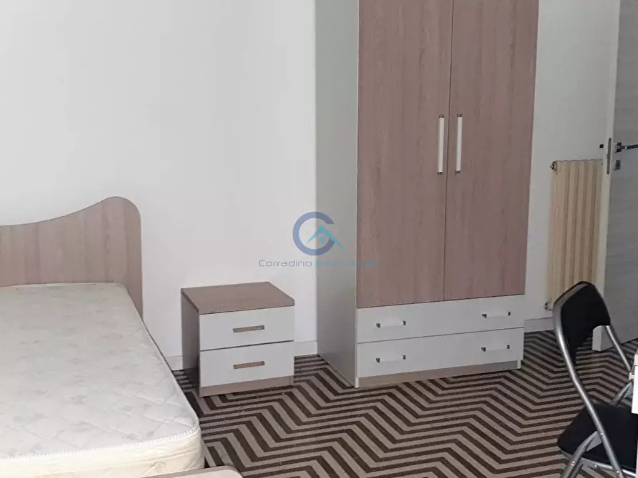 Immagine 14 di Stanza singola in affitto  a Catanzaro