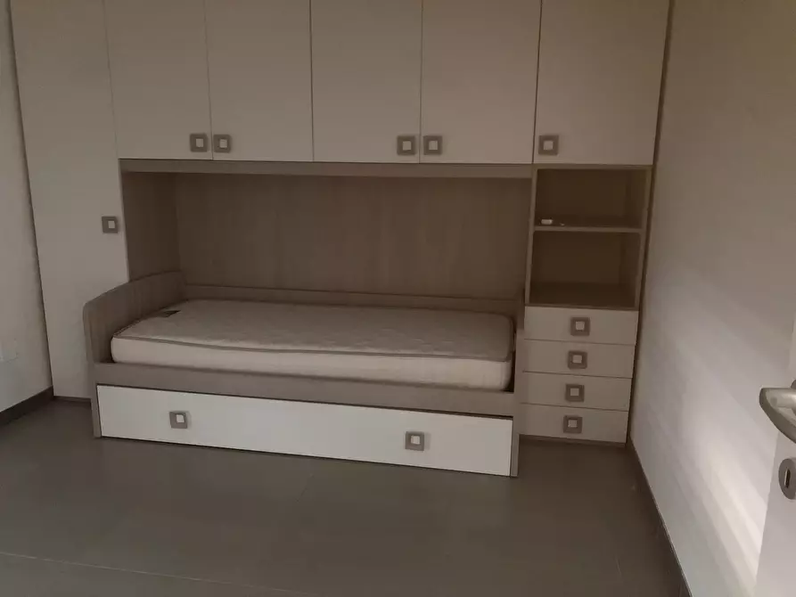 Immagine 34 di Villa in vendita  in VIA GELA a Siracusa