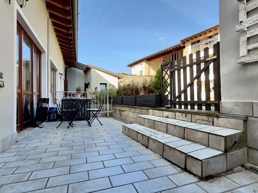 Immagine 13 di Trilocale in vendita  in Via Galliano a Passirano