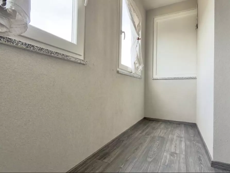 Immagine 9 di Bilocale in vendita  in Via della Presolana 44 a Brescia