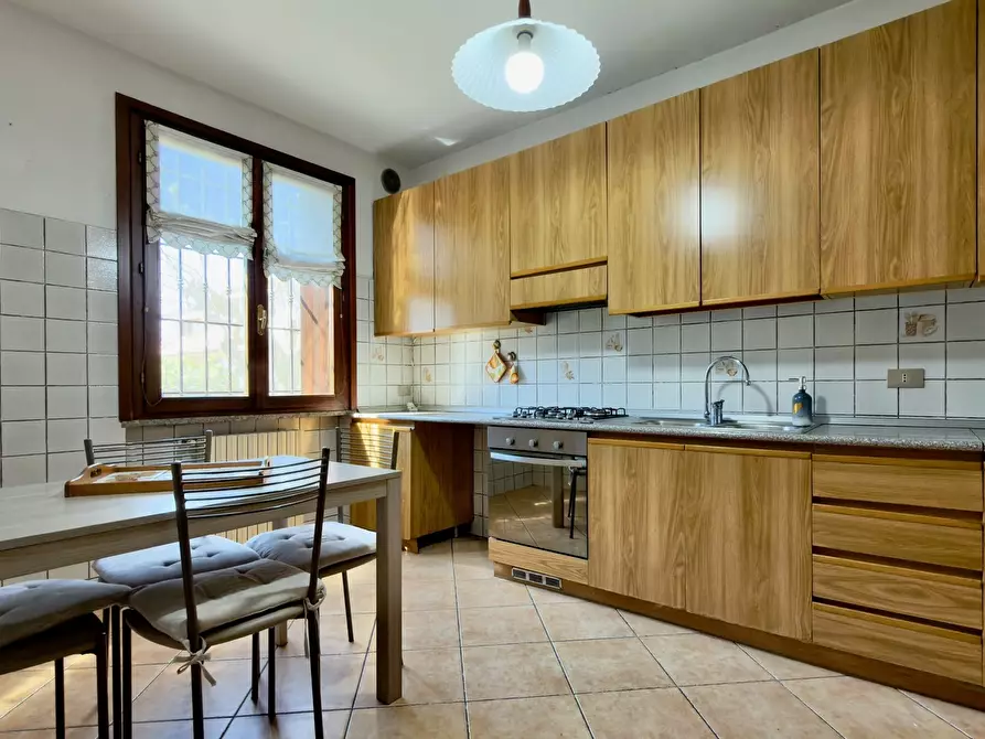 Immagine 10 di Casa indipendente in vendita  in Via Gerolamo Rovetta a Borgosatollo