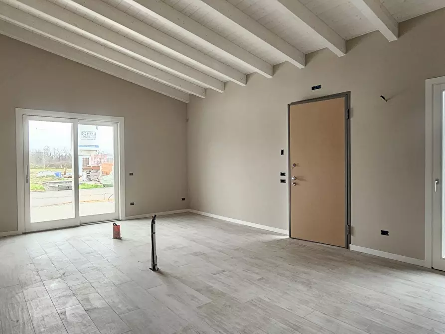 Immagine 28 di Casa trifamiliare in vendita  a Montirone