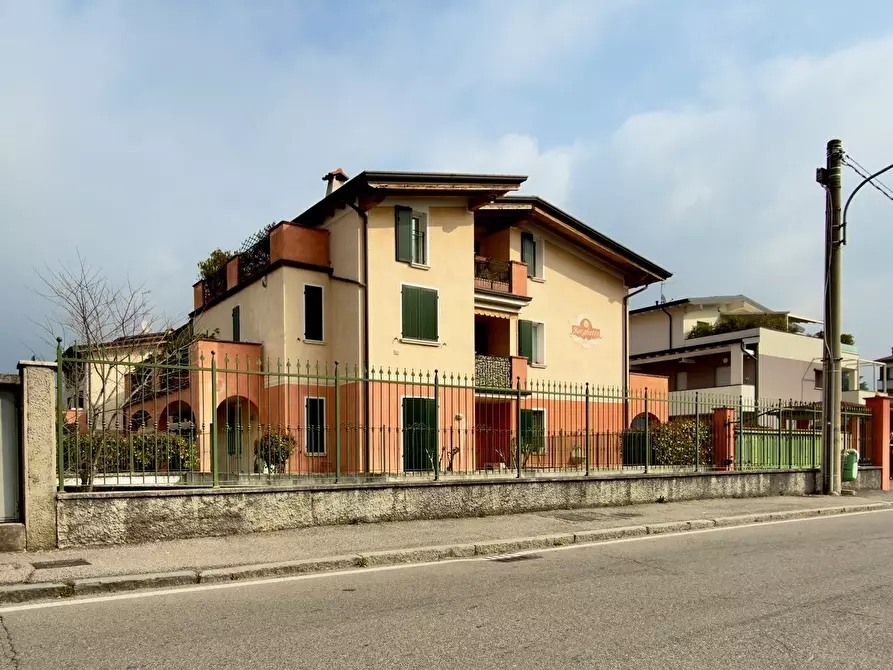 Immagine 12 di Trilocale in vendita  in Via XIII n 30 a Brescia