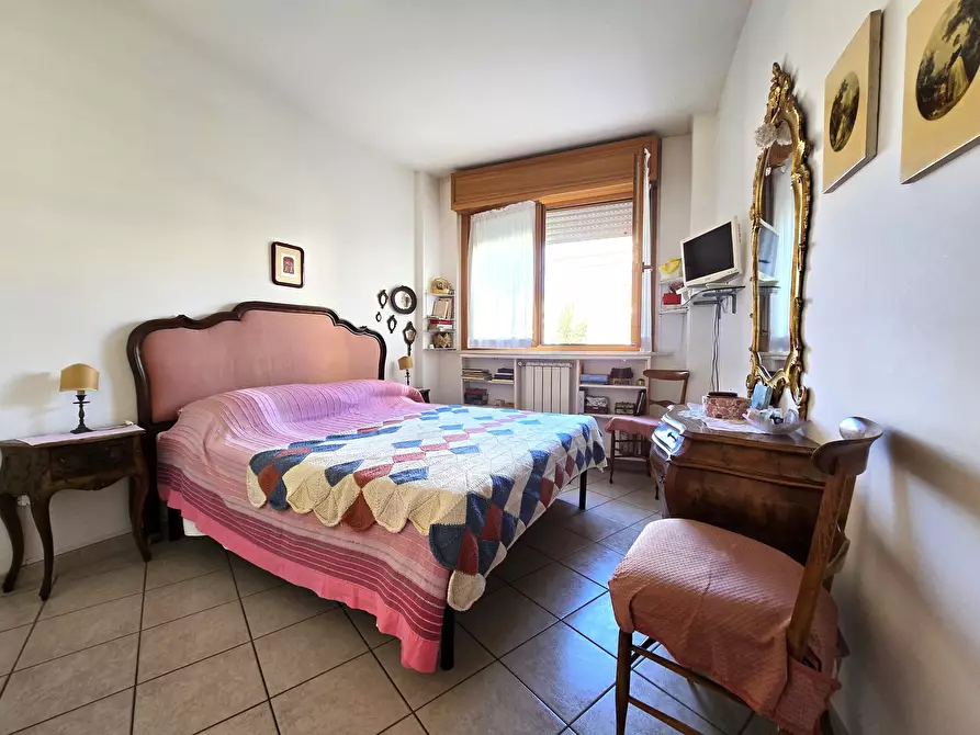 Immagine 15 di Trilocale in vendita  in VIA ROSARIO LIVATINO 3 a Nettuno